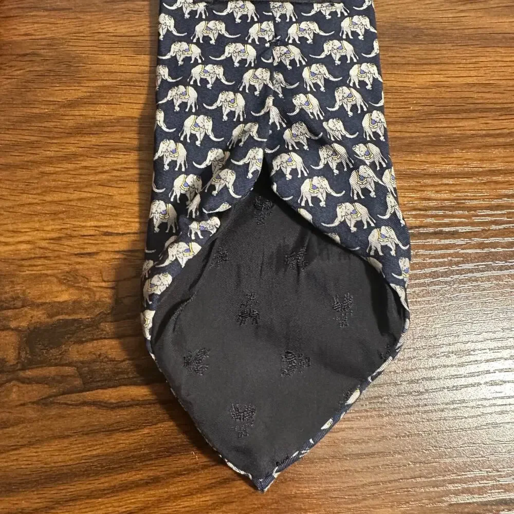Brooks Brothers Blue Navy Gray Gold‎ Elephants Italian Silk Necktie USA